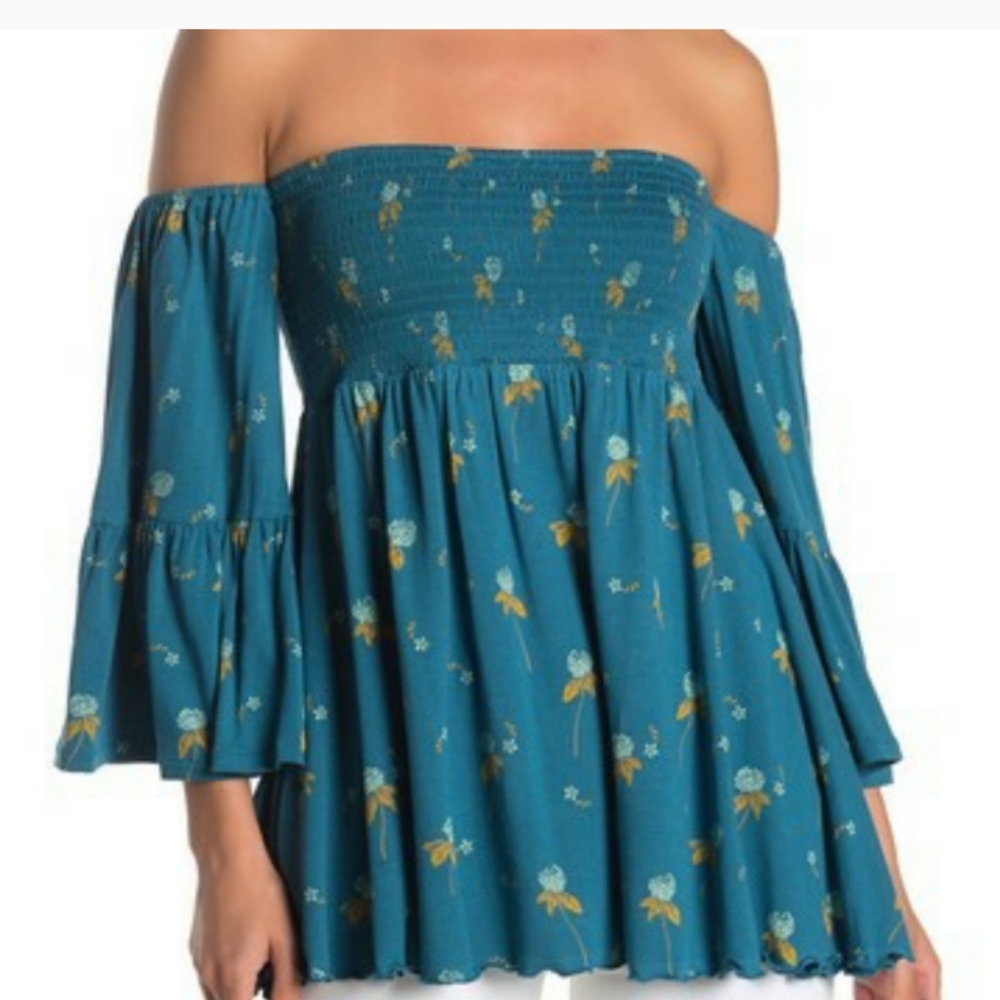 Free People nwt Top